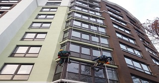 Установка крыши на балкон Гуково цена от 1037 руб. м/2.