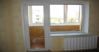 Ремонт балконной двери Гуково, цена от 986 руб.